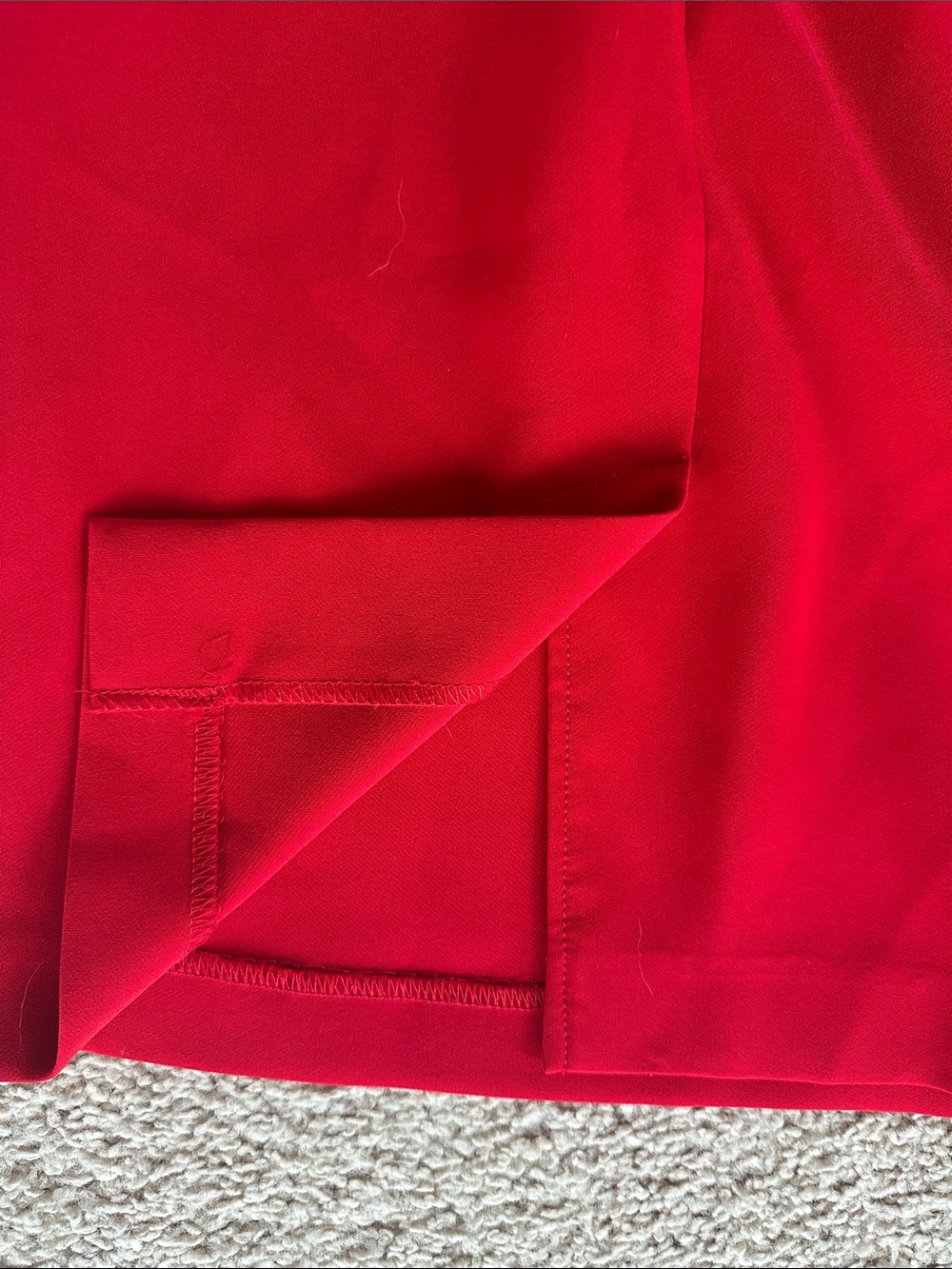 Elegant Just Taylor Red Twist-Halter Midi Dress with Gold Hardware - Picture 5 of 7